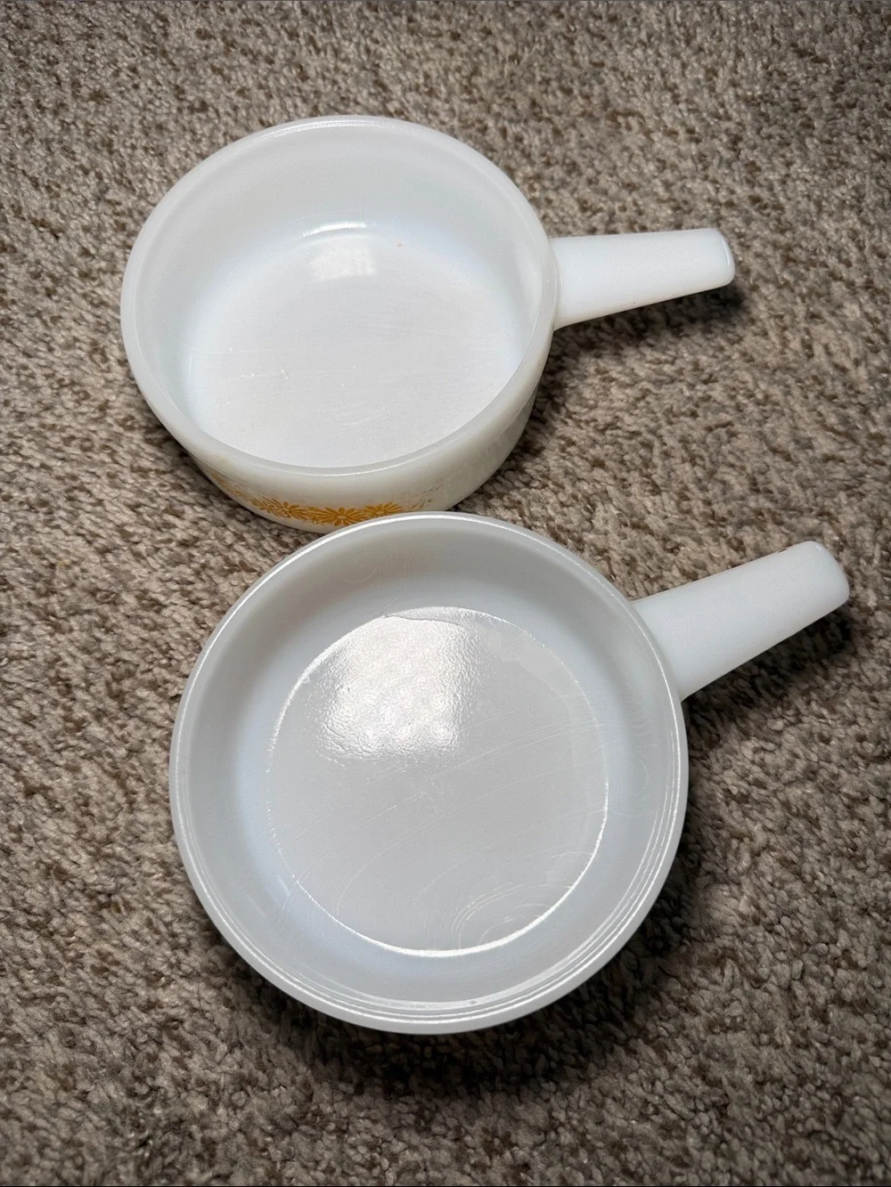 Vintage Glasbake Ovenware‎ 14 oz Soup Bowl/Cup Yellow Daisies